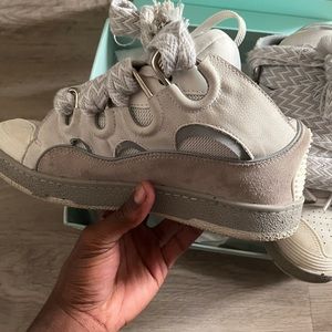 White and gray lanvins